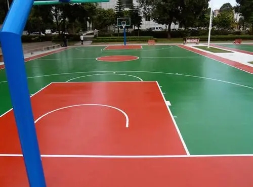 上海球场地面翻新,裂缝修重要性