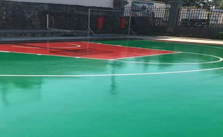 上海篮球场翻新地面