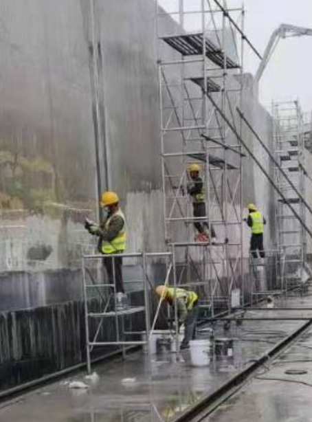 上海球场翻新地面是一个涉及